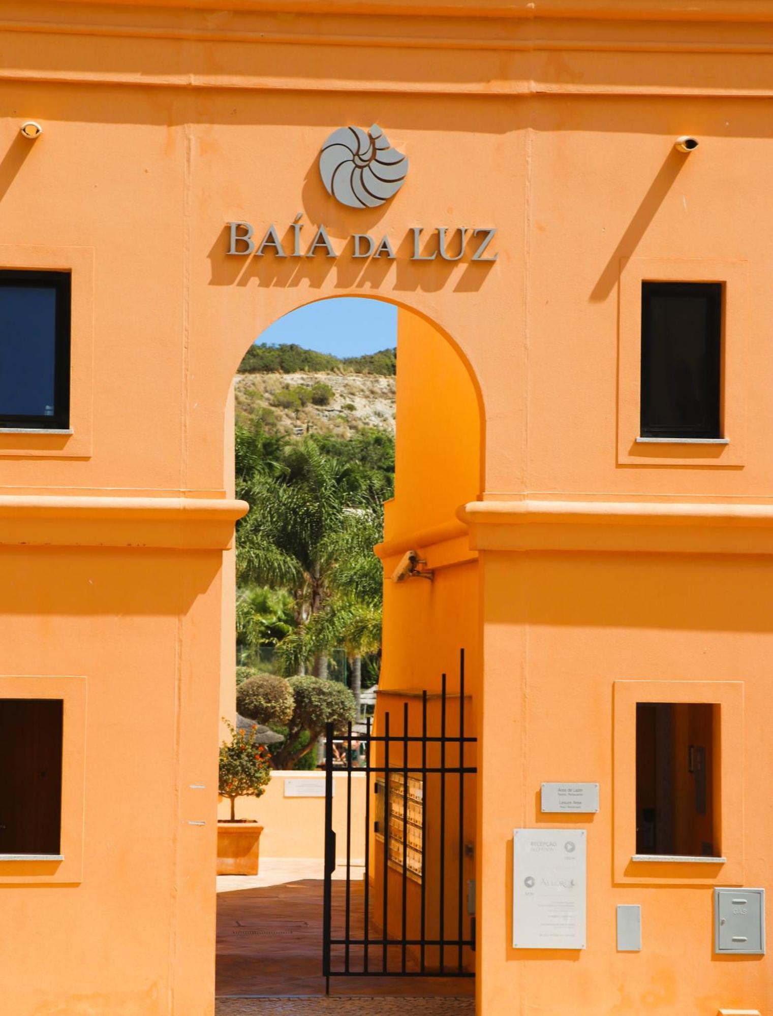 Luxury 3-Bedroom Apartment At High-End Luz المظهر الخارجي الصورة