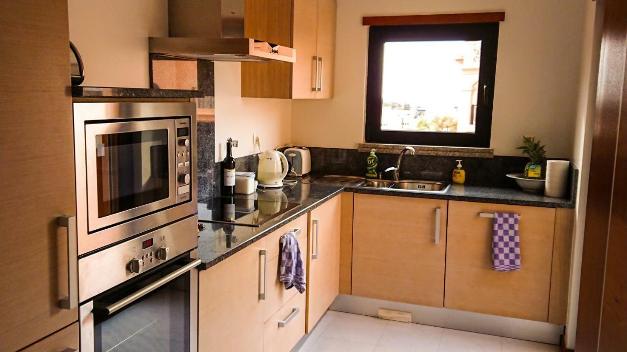 Luxury 3-Bedroom Apartment At High-End Luz المظهر الخارجي الصورة