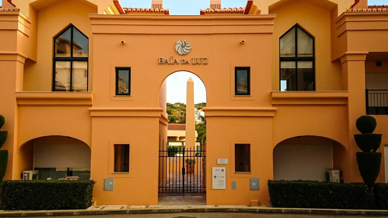Luxury 3-Bedroom Apartment At High-End Luz المظهر الخارجي الصورة