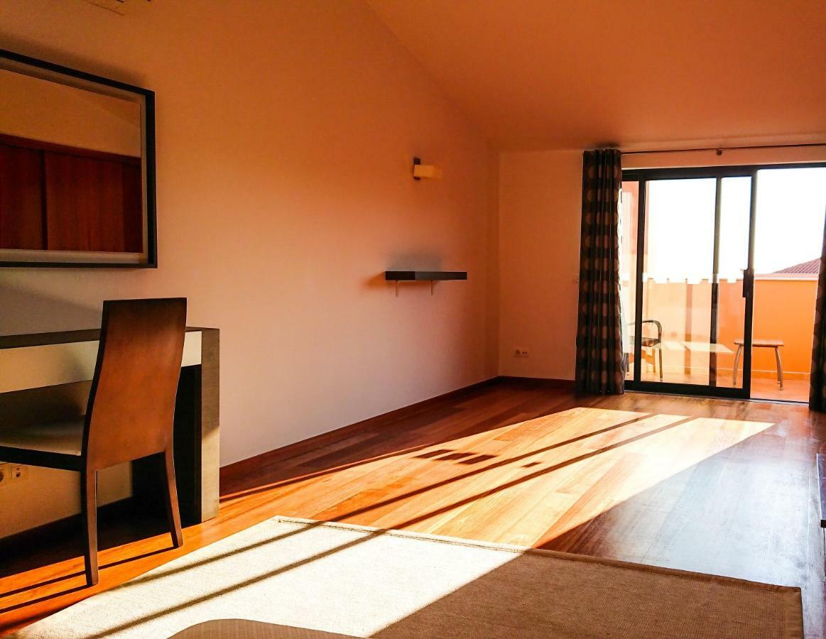 Luxury 3-Bedroom Apartment At High-End Luz المظهر الخارجي الصورة